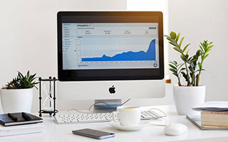 “他是牺牲品！”——皇马不敌曼城深陷危机 金球奖得主为裘德·贝林厄姆的态度辩护