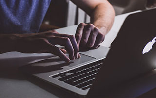 “他是牺牲品！”——皇马不敌曼城深陷危机 金球奖得主为裘德·贝林厄姆的态度辩护